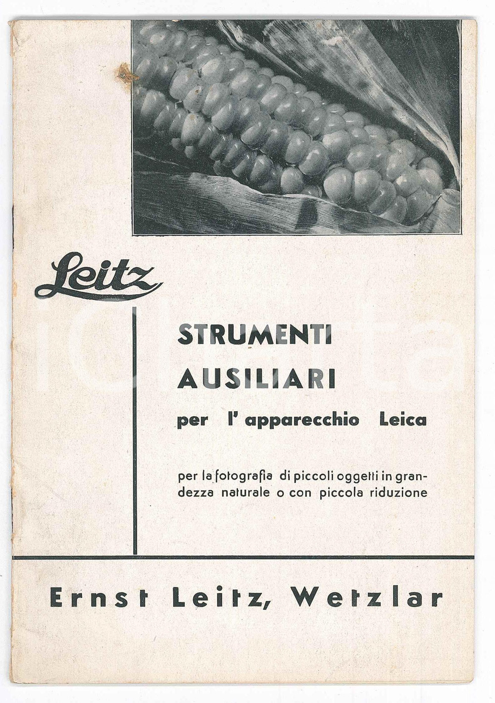 Libro, pubblicazione d epoca 1938 WETZLAR Ernst LEITZ Strumenti ausiliari per l apparecchio LEICA ILLUSTRATO 1