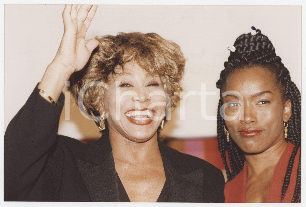 Fotografia d epoca originale 1983 USA  SPETTACOLO Tina TURNER Angela BASSETT Ritratto  Foto 23x15 cm 1