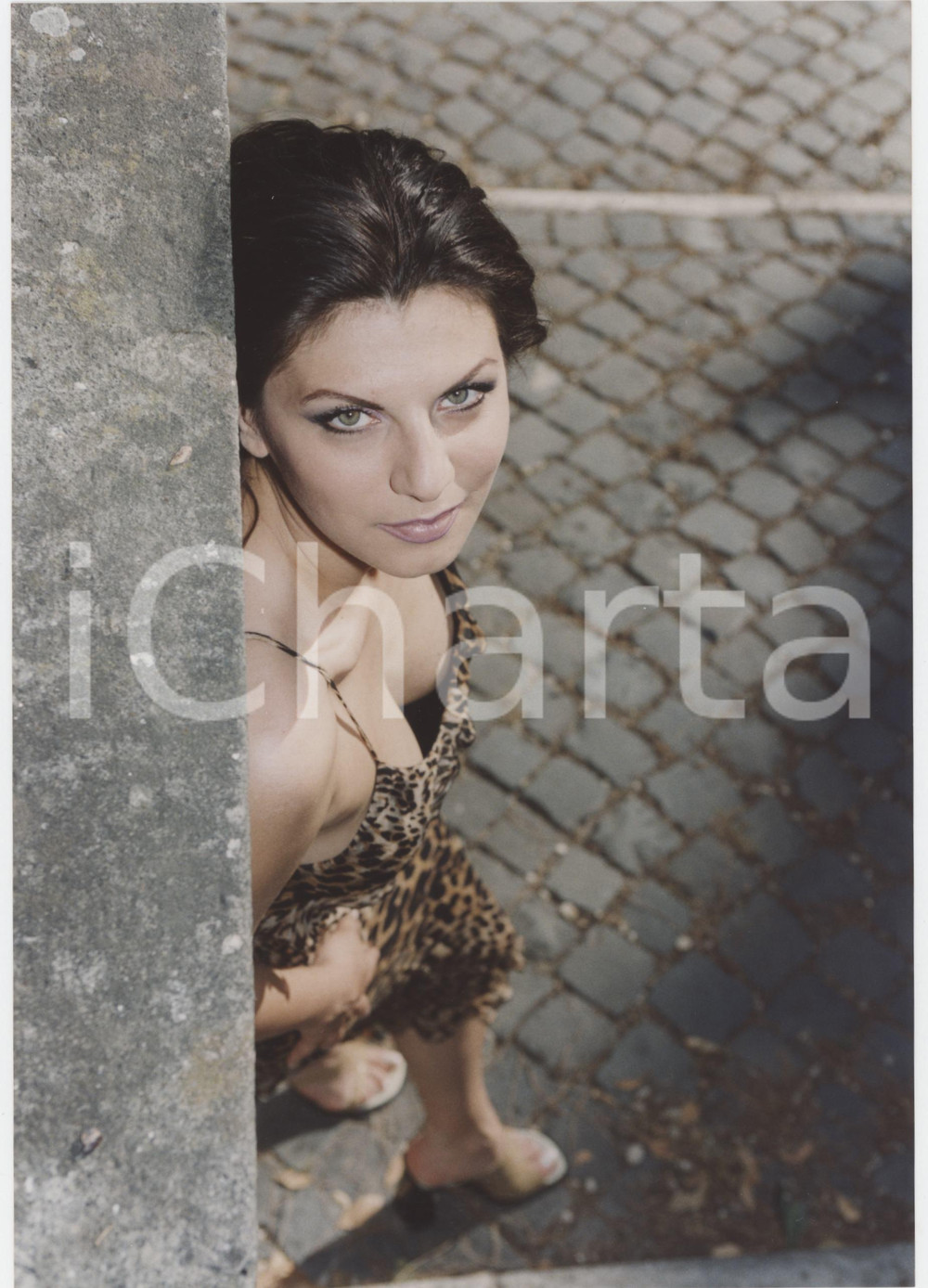 Fotografia d epoca originale 1995 ca COSTUME ITALIA Attrice Leila VIRZÃŒ in abito leopardato Foto 15x22 1 1