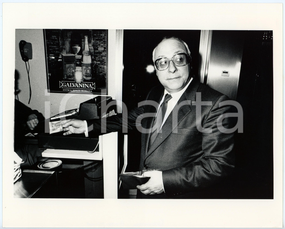 Fotografia d epoca originale 1985 ca PARTITO SOCIALISTA Gennaro ACQUAVIVA Politico PSI Foto 25x20 cm 1