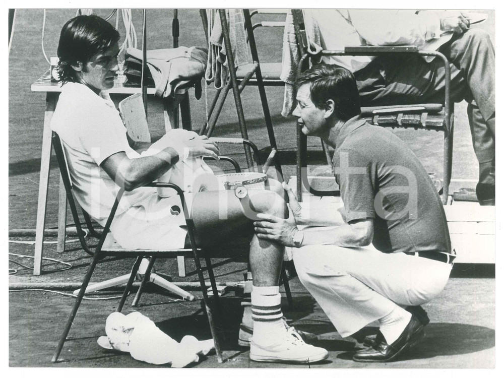 Fotografia d epoca originale 1980 ca ITALIA  TENNIS Adriano PANATTA Bitti BERGAMO prematch  Foto 24x18 1