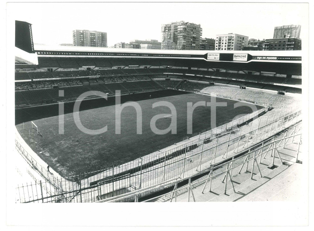 Fotografia d epoca originale 1980 ca MADRID Stadio Santiago BernabÃ©u  Foto 24x18 cm 1