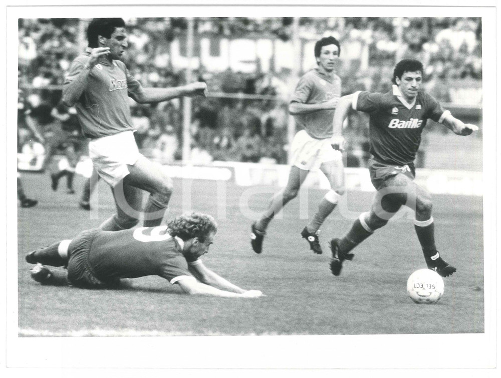 Fotografia d epoca originale 1989 CALCIO ROMA  NAPOLI 11 Ruggiero RIZZITELLI Rudi VOELLER Massimo CRIPPA 1