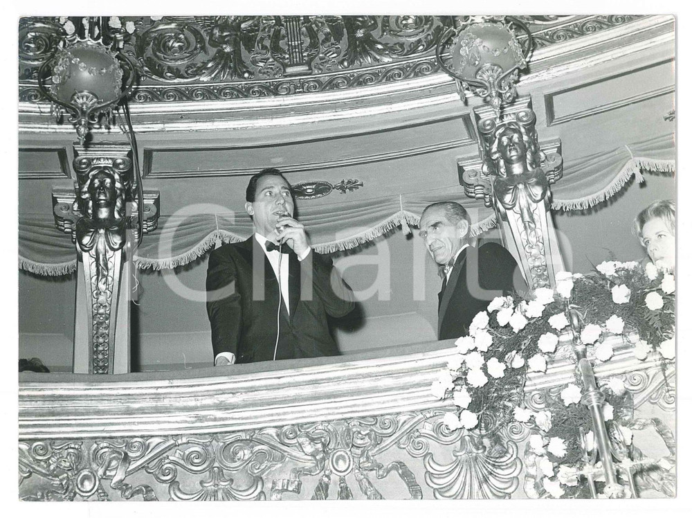 Fotografia d epoca originale 1960 ca TORINO  TEATRO CARIGNANO Alberto SORDI  Foto 18x13 cm 1