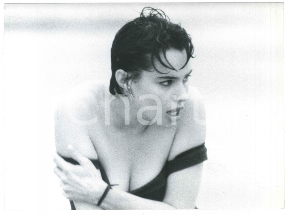 Materiale cinematografico d’epoca 1989 CINEMA Chimère  Béatrice DALLE Ritratto dell attrice  Foto 24x17 2 1