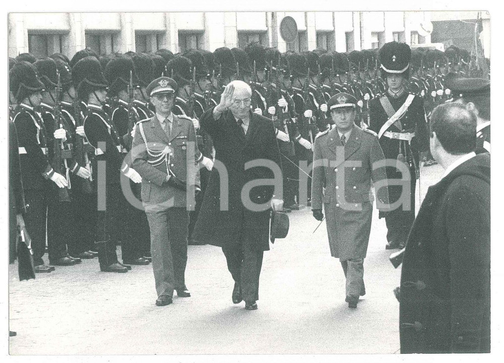 Fotografia d epoca originale 1992 PESARO Visita di Francesco COSSIGA alla cittÃ   Foto 14x10 cm 1