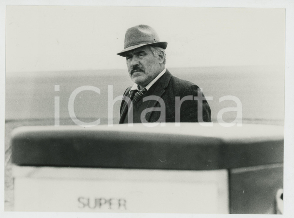 Materiale cinematografico d’epoca 1987 CINEMA  NOTTE ITALIANA Mario ADORF Foto 24x18 cm 1