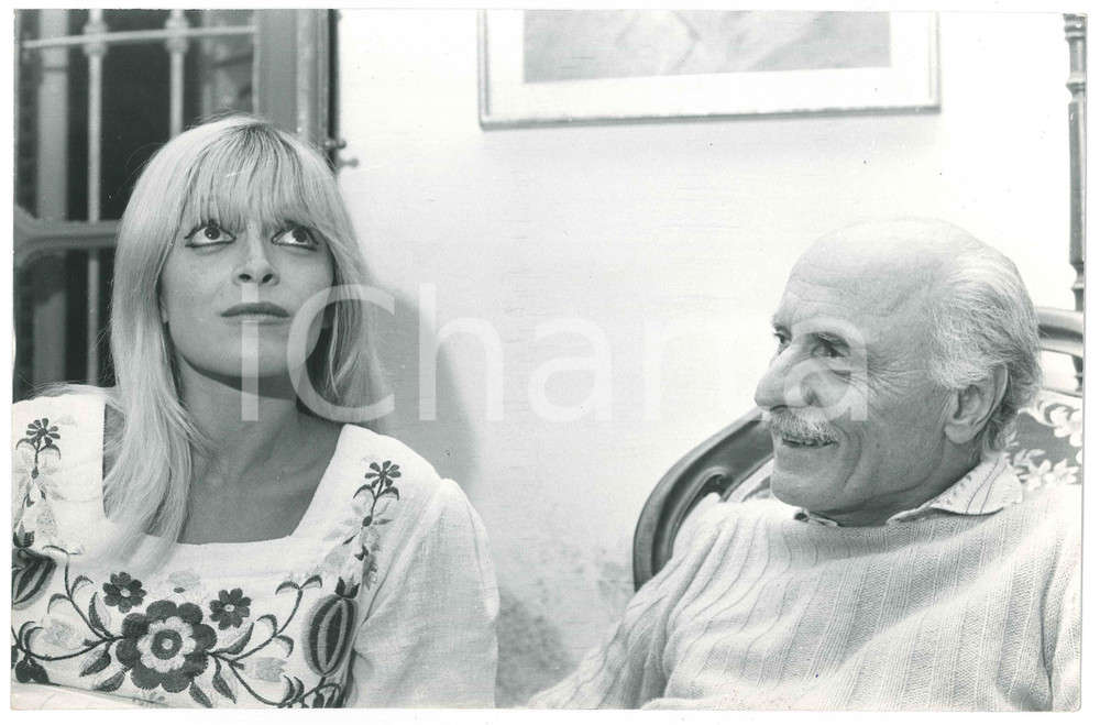 Fotografia d epoca originale 1975 ca ITALIA  COSTUME Maurizio CORGNATI e Letizia DI MAIO incinta  Foto 2 1