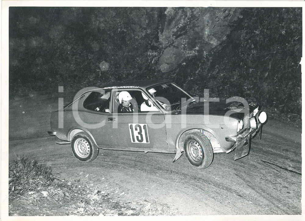 Fotografia d epoca originale 1972 RALLY 333 MINUTI Fiat 128 CoupÃ© Simonetta DEL MAZZA Sergio CARDARELLI 10 1