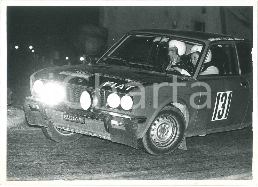 Fotografia d epoca originale 1972 RALLY 333 MINUTI Fiat 128 CoupÃ© Simonetta DEL MAZZA Sergio CARDARELLI 8 1
