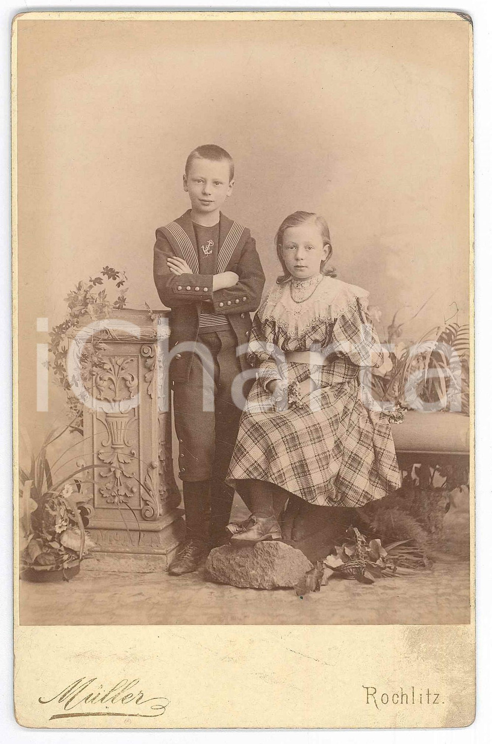 Fotografia d epoca originale 1890 ca ROCHLITZ D Portrait of two brothers children  Photo MORITZ MULLER 1