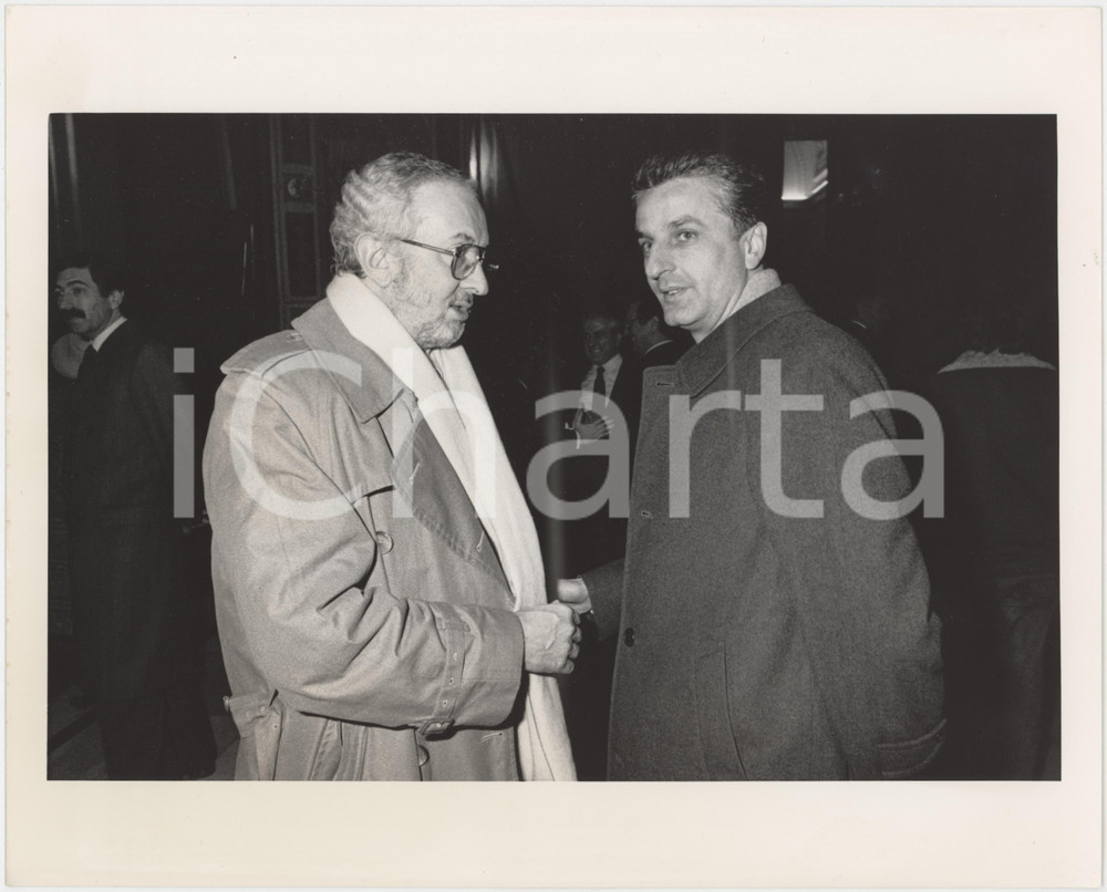 Fotografia d epoca originale 1985 ca MILANO  PSI Ugo FINETTI Mario RAIMONDO Ritratto  25x20 cm 1