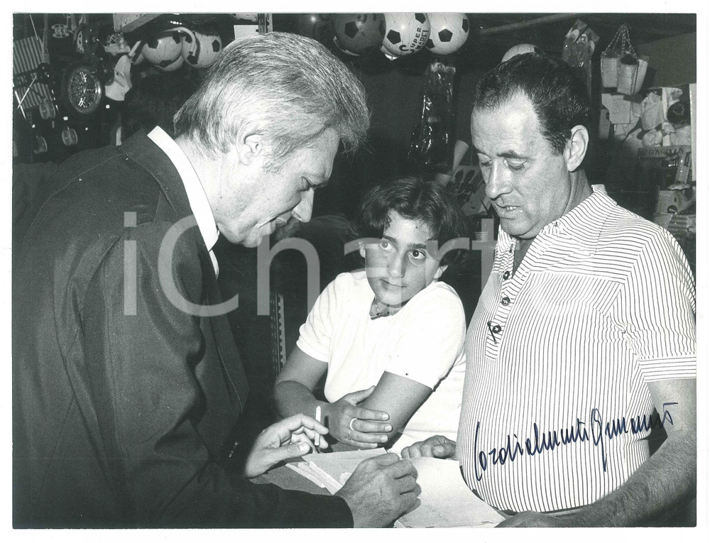 Fotografia d epoca originale 1975 ca MILANO PSI Festa dell Avanti!  Walter ARMANINI  Foto AUTOGRAFO 2 1