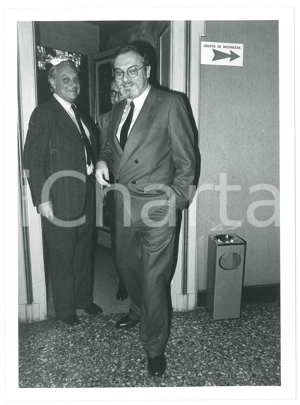 Fotografia d epoca originale 1985 COSTUME ITALIA Giornalista Piero OSTELLINO Ritratto  Foto 18x24 cm 3 1