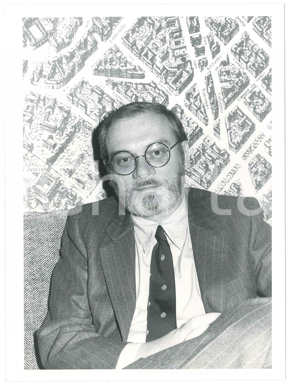 Fotografia d epoca originale 1985 ca MILANO Giornalista Piero OSTELLINO a un evento  Foto 18x24 cm 5 1