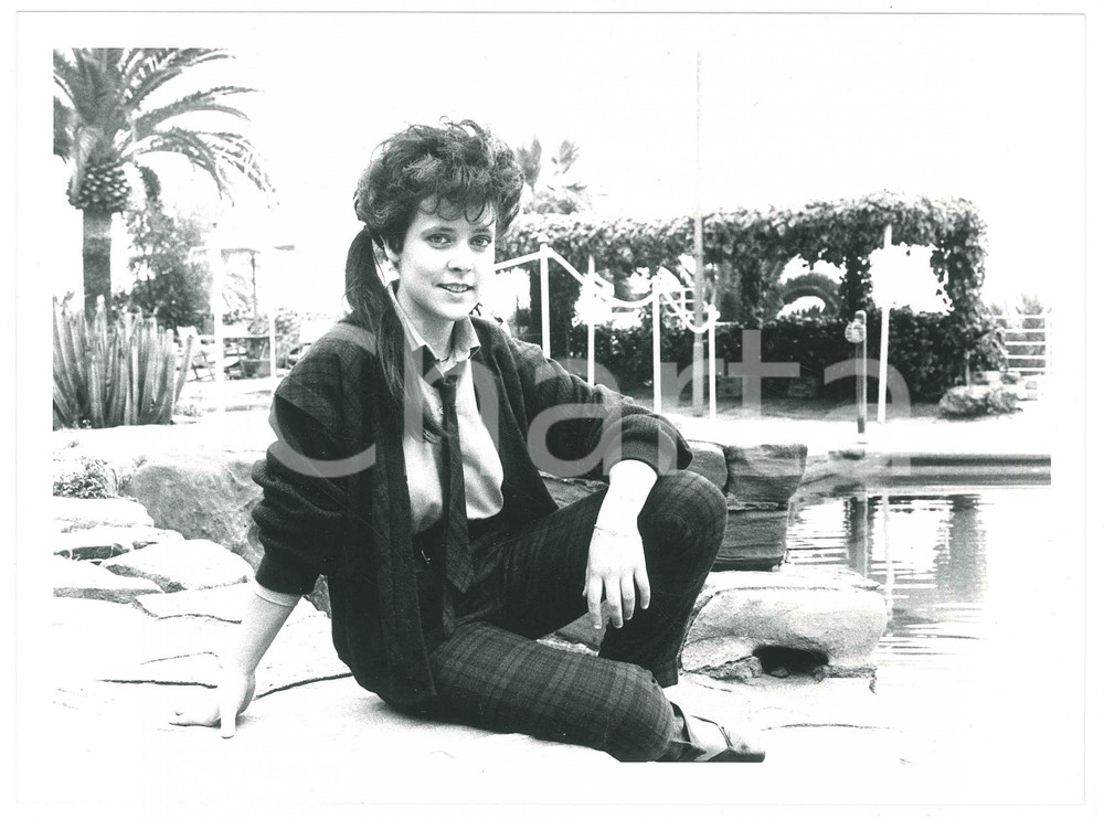 Fotografia d epoca originale 1985 FESTIVAL DI SANREMO Cinzia CORRADO Ritratto della cantante  Foto 24x18 1