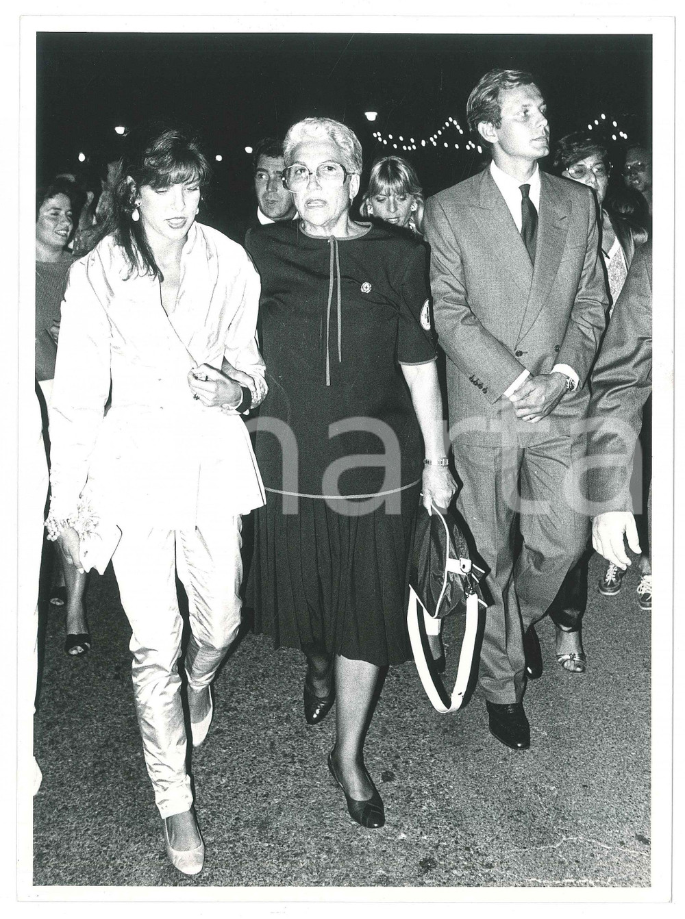 Fotografia d epoca originale 1985 VENEZIA Arrivo Carolina DI MONACO Maria Pia FANFANI Stefano CASIRAGHI Foto 1