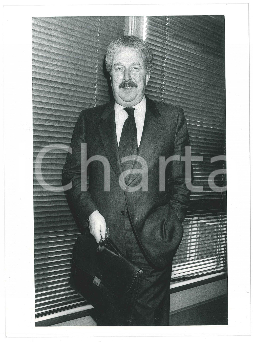 Fotografia d epoca originale 1985 ca MILANO  MONTEDISON Giorgio PORTA Ritratto  Foto 18x24 cm 1