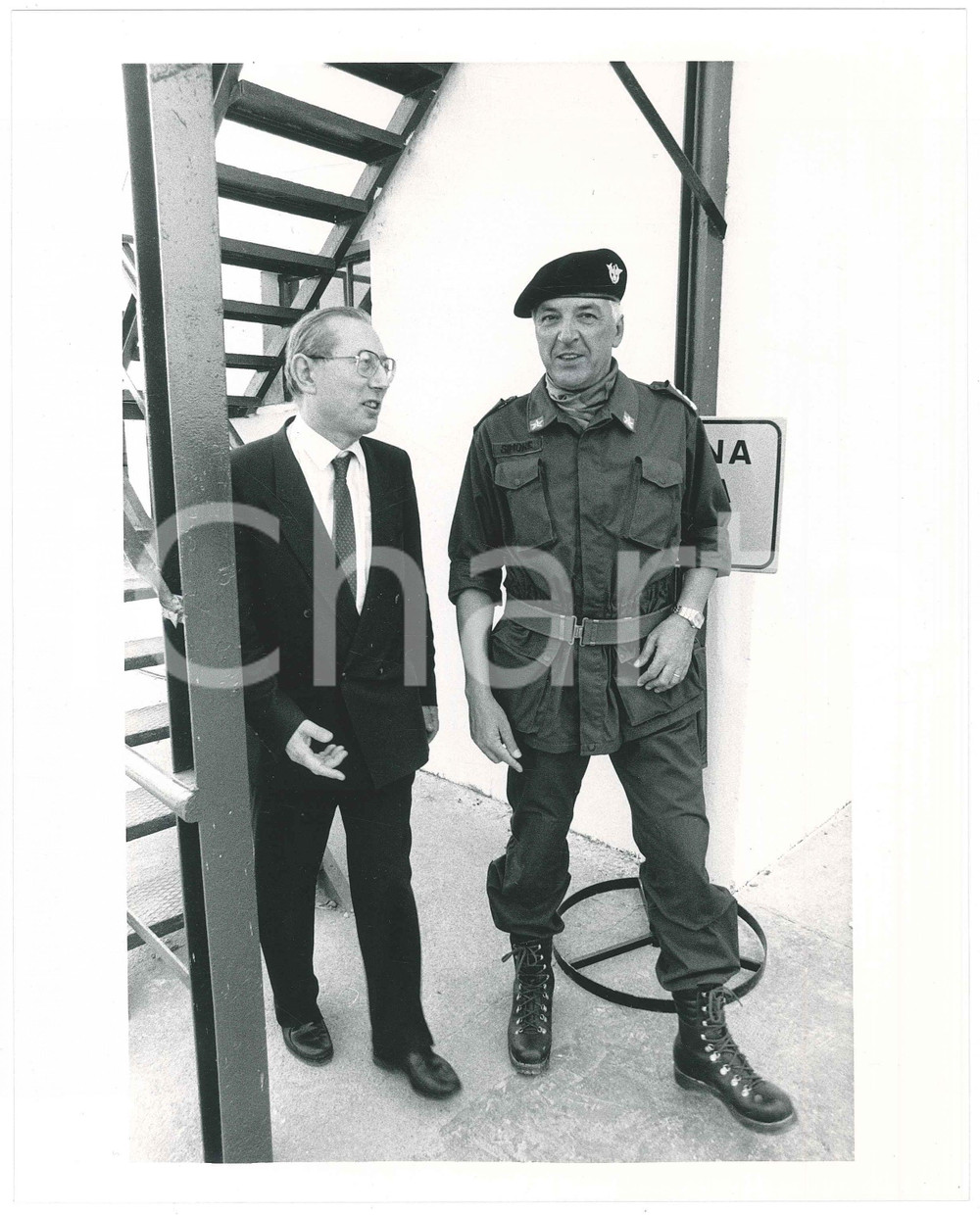 Fotografia d epoca originale 1990 ca ESERCITO ITALIANO  Raffaele SIMONE Angelo PAVAN  Foto 20x25 cm 2 1