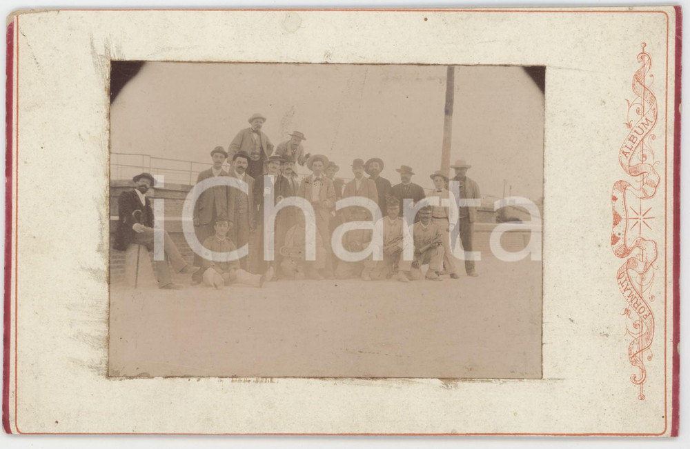 Fotografia d epoca originale 1896 ALBISSOLA MARINA Banda musicale militare e borghesi  Foto 16x11 cm 1