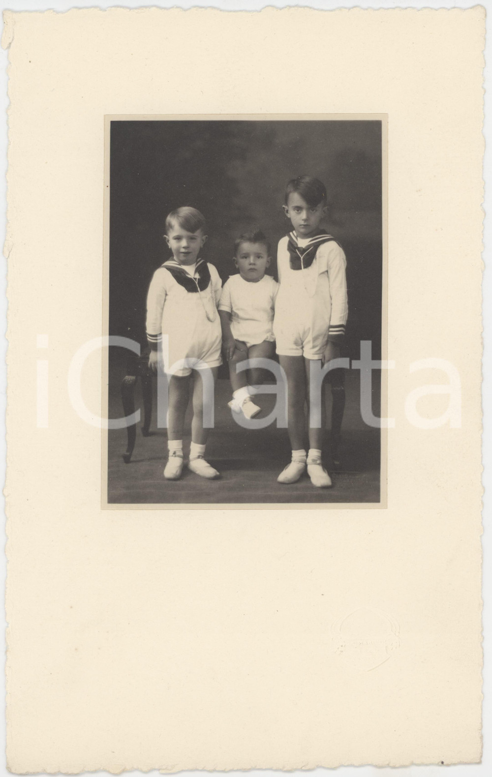 Fotografia d epoca originale 1935 ca MILANO Ritratto di tre fratelli bambini Foto Carlo DE MARCHI 18x28 cm 1