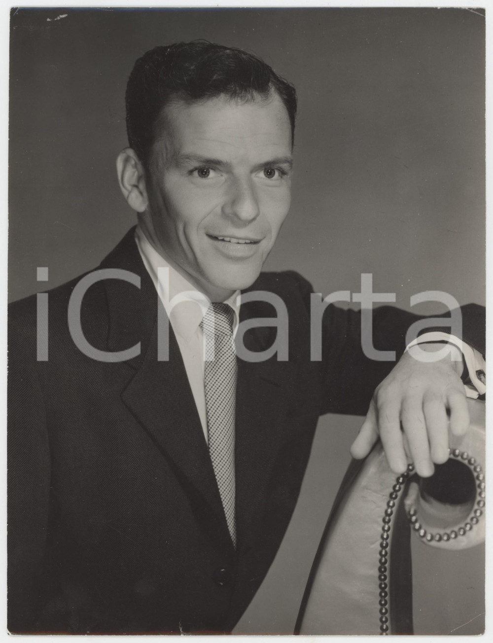 Fotografia d epoca originale 1955 ca MUSICA Frank SINATRA Ritratto del cantante  Fotografia 18x24 cm 1