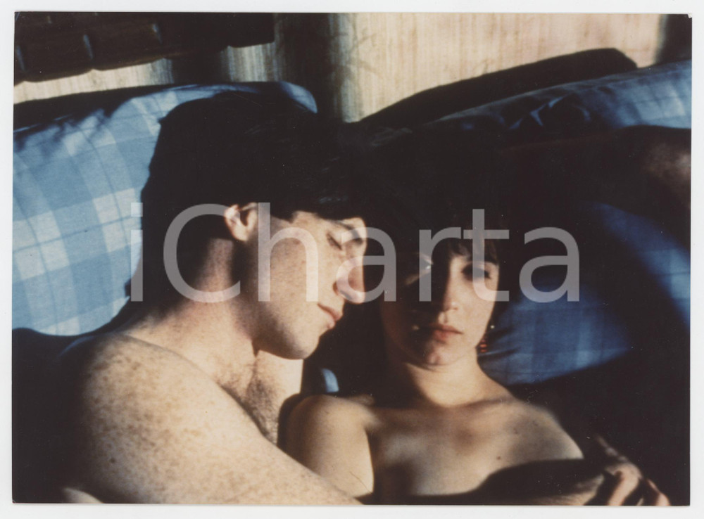 Materiale cinematografico d’epoca 1993 CINEMA Love & Human Remains  Thomas GIBSON Ruth MARSHALL  Foto 17x13 cm 1