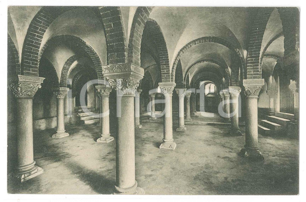 Cartolina originale da collezione 1935 ca PAVIA Cripta della Chiesa di San Pietro in ciel d oro  Cartolina FP NV 1