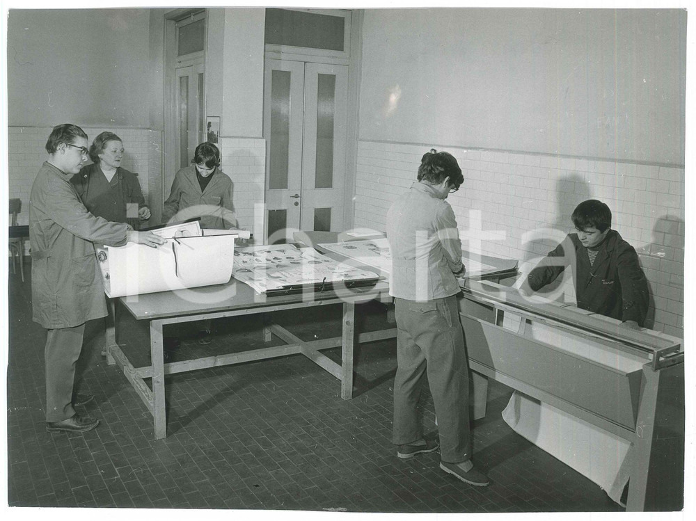 Fotografia d epoca originale 1967 TORINO Via A. Doria  Centro di lavoro per subnormali psichici  Foto 10 1