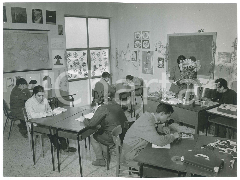 Fotografia d epoca originale 1967 TORINO Via A. Doria  Centro di lavoro per subnormali psichici  Foto 5 1
