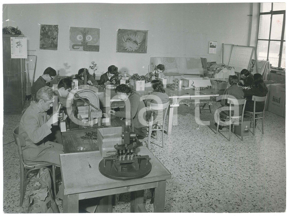 Fotografia d epoca originale 1967 TORINO Via A. Doria  Centro di lavoro per subnormali psichici  Foto 13 1