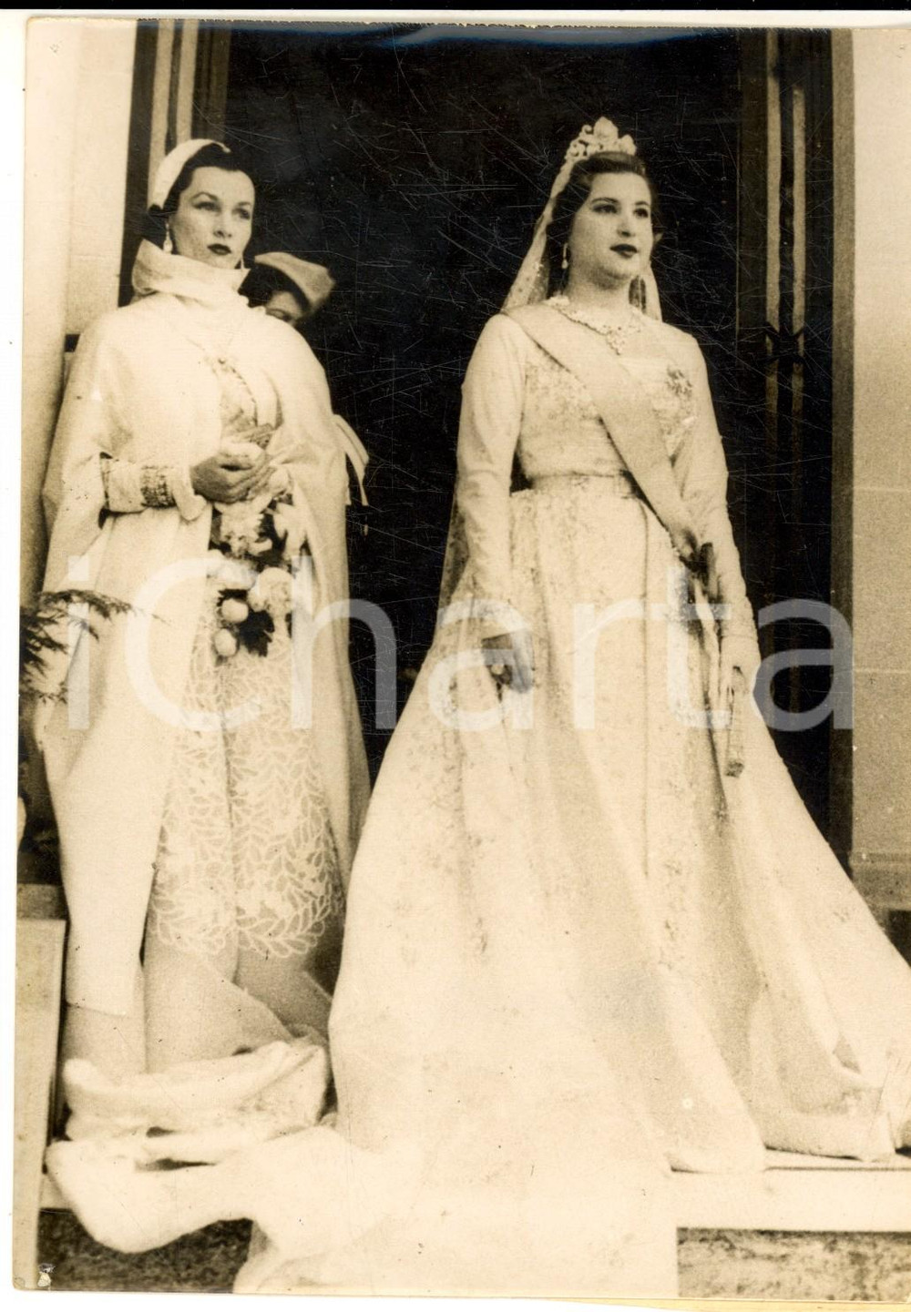 Fotografia d epoca originale 1951 IL CAIRO Nozze FARUQ I e Narriman SADIQ  La sposa e la principessa Fawzia 1