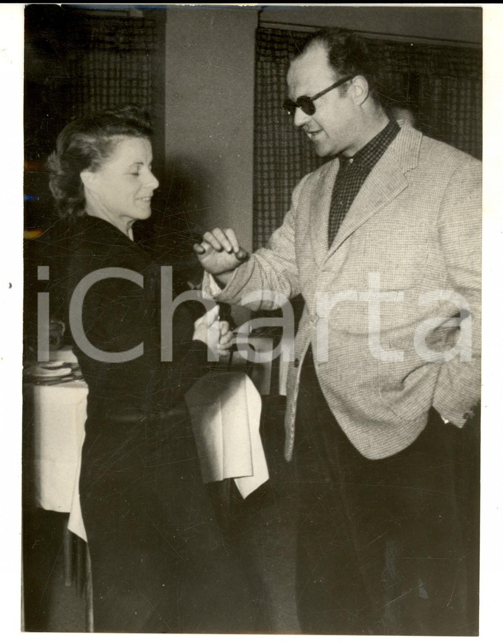 Fotografia d epoca originale 1953 GROTTAFERRATA Maria KOMEL arriva a prendere il principino Fu ad d Egitto 1