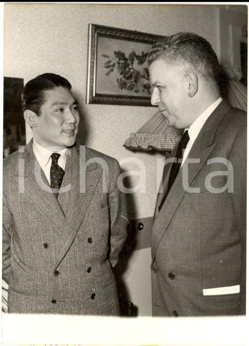 Fotografia d epoca originale 1954 Conferenza di GINEVRA Marc JACQUET con il ministro NGUYEN Quoc Dinh Foto 1