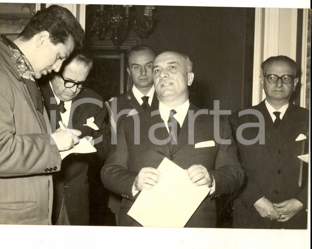 Fotografia d epoca originale 1959 ROMA Amintore FANFANI dopo le dimissioni del Governo Foto 18x13 cm 1