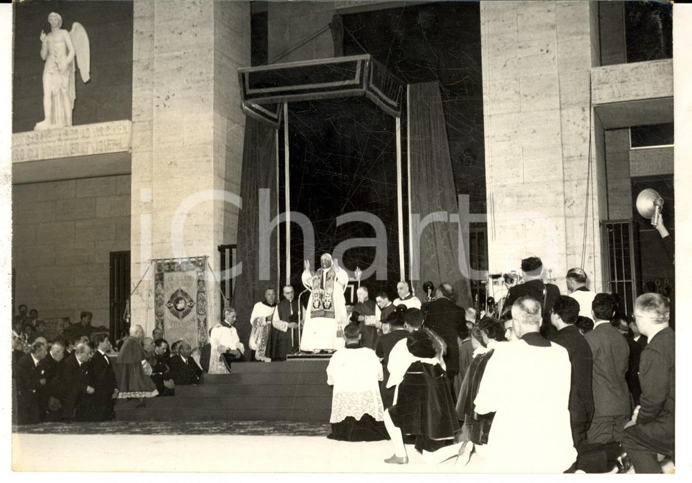 Fotografia d epoca originale 1959 ROMA Papa Giovanni XXIII in visita alla chiesa di S. GIOVANNI BOSCO Foto 1