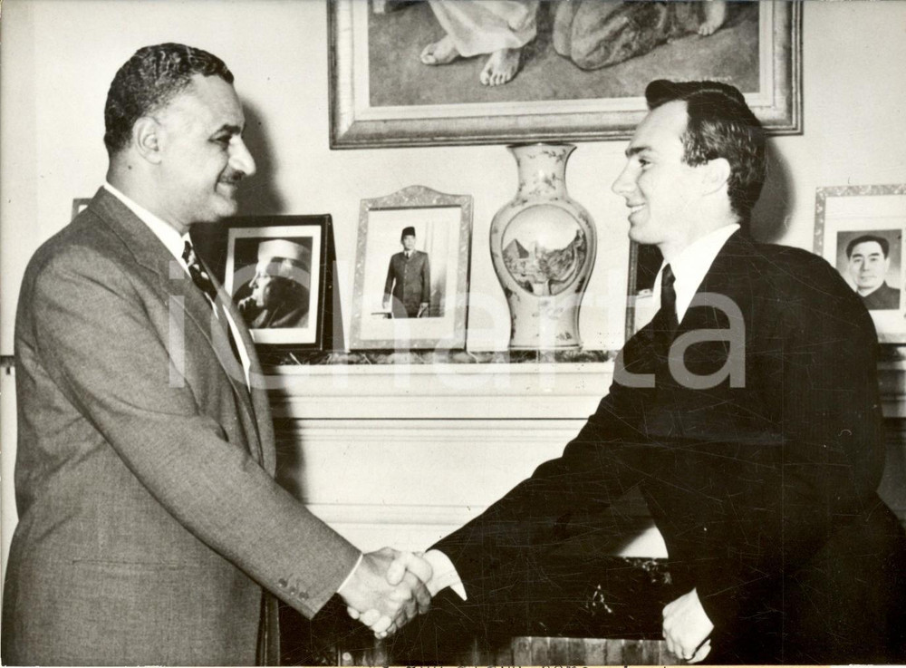 Fotografia d epoca originale 1959 IL CAIRO Principe Karim AGA KHAN ricevuto dal presidente NASSER Foto 1