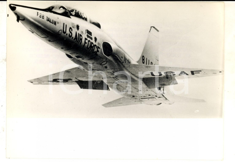 Fotografia d epoca originale 1962 US AIR FORCE EDWARDS Il caccia di addestramento T38 TALON in volo Foto 1