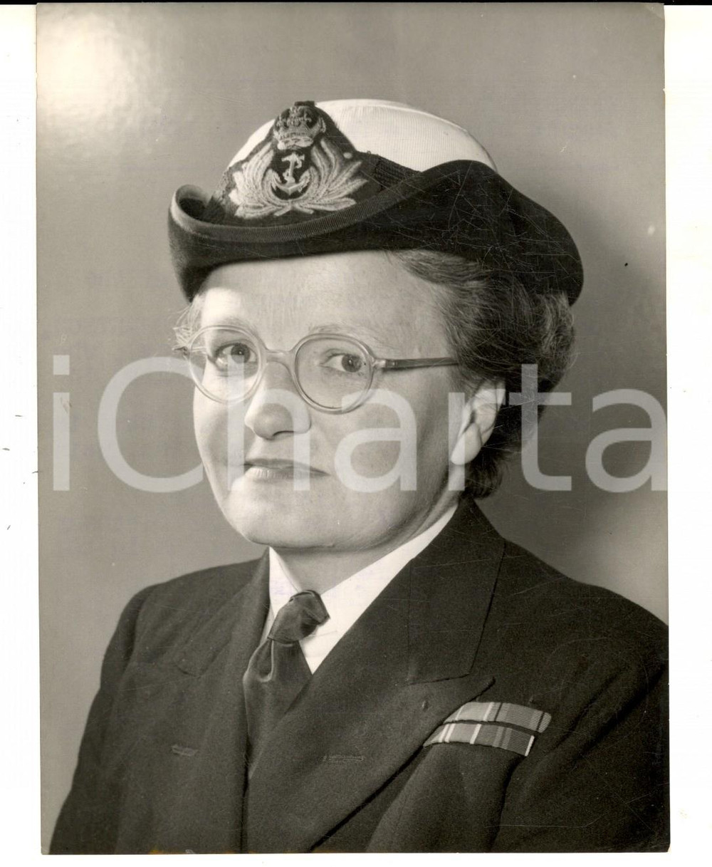 Fotografia d epoca originale 1954 LONDON Nancy Margaret ROBERTSON new director WOMEN S ROYAL NAVAL SERVICE 1
