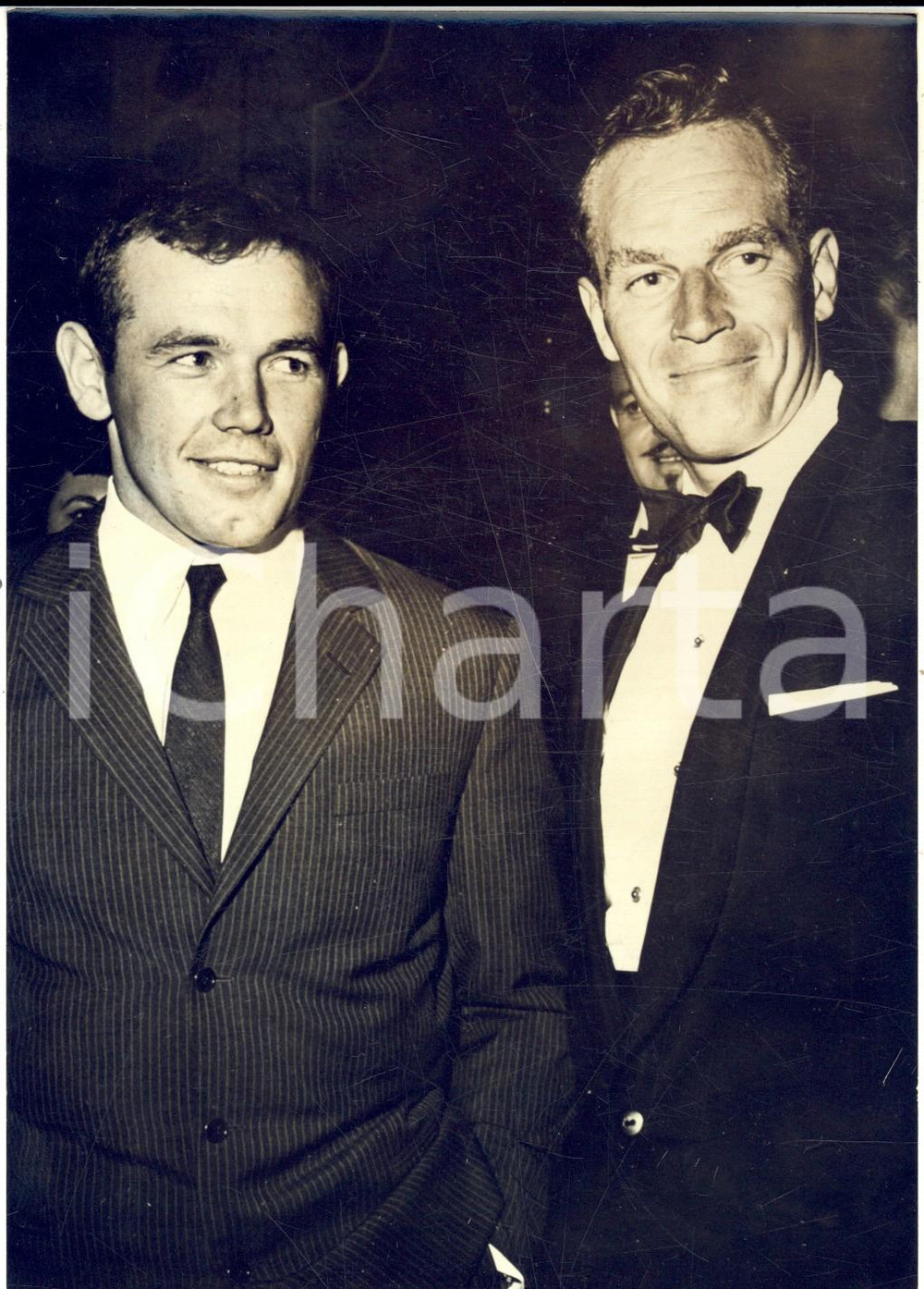 Fotografia d epoca originale 1959 HOLLYWOOD LOS ANGELES Boxer Ingemar JOHANSSON and Charlton HESTON Photo 1