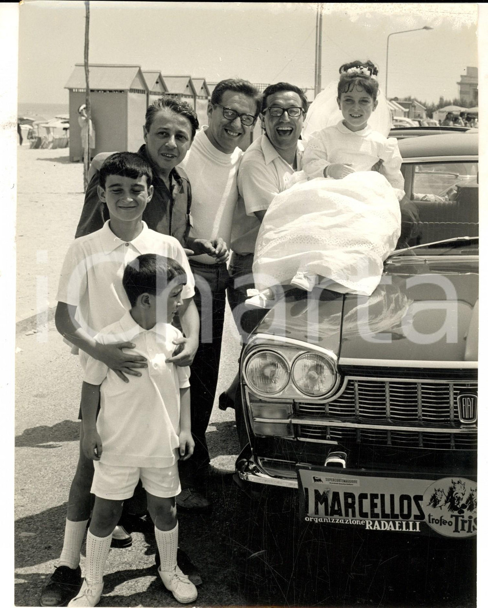 1965 FERMO CANTAGIRO Ritratto del gruppo LOS MARCELLOS FERIAL *Foto 18x24 cm