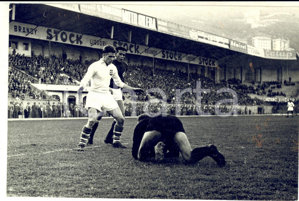 Fotografia d epoca originale 1960 ca CALCIO SERIE A SAMPDORIAFIORENTINA Una parata Foto 18x13 cm 1