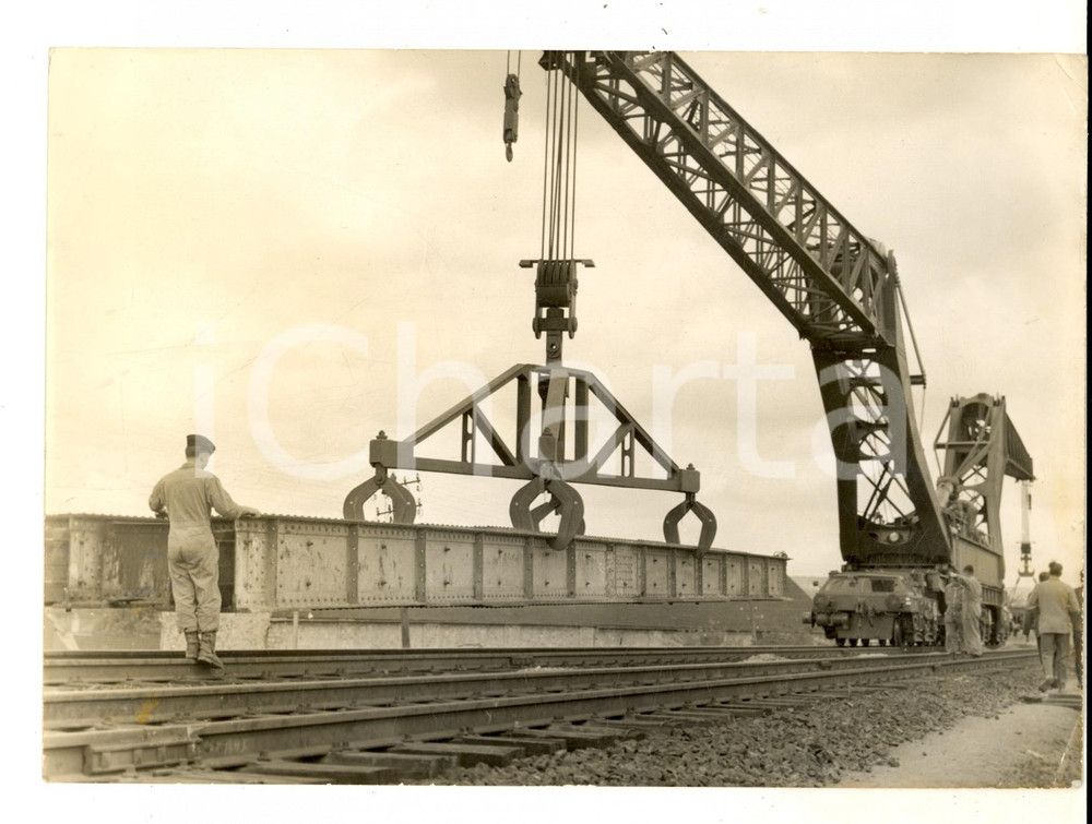 Fotografia d epoca originale 1961 MUREAUX F 3e RÃ©giment GENIE travaille pour lancer des ponts Photo 18x13 1