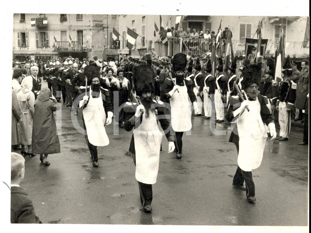 Fotografia d epoca originale 1959 SUSA TO Rievocazione arrivo francesi nel 1859  Corteo storico Foto 1