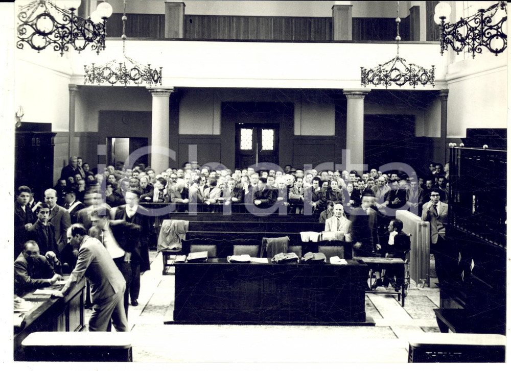 Fotografia d epoca originale 1960 BERGAMO Processo a Vitalino MORANDINI mostro di PONTOGLIO Foto 18x14 cm 1