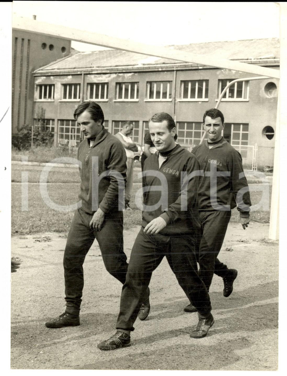 Fotografia d epoca originale 1963 MONDOVI  Ritiro GENOA Mauro BICICLI Giampaolo PIACERI Gastone BEAN Foto 1