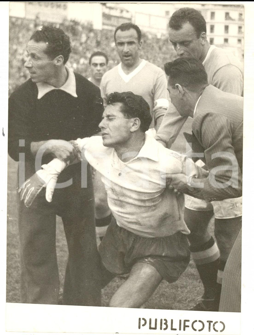 Fotografia d epoca originale 1958 CALCIO SERIE A NAPOLIGENOA 21 Rete del NAPOLI annullata Foto 14x18 cm 1