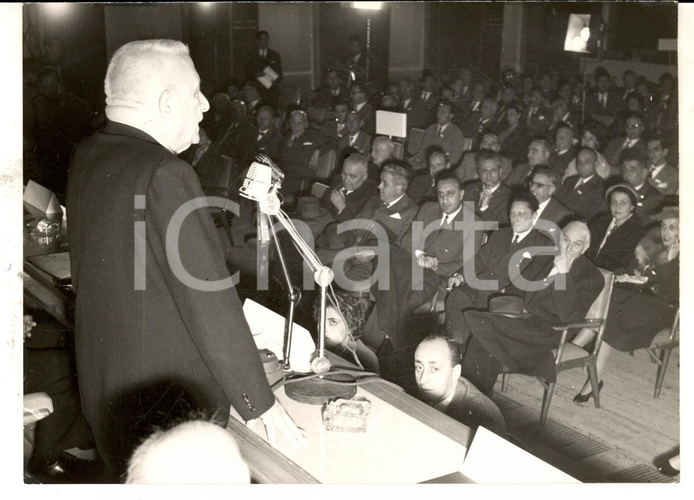 Fotografia d epoca originale 1955 ROMA Raffaele DE CARO al VII Congresso del PARTITO LIBERALE Foto 18x13 1
