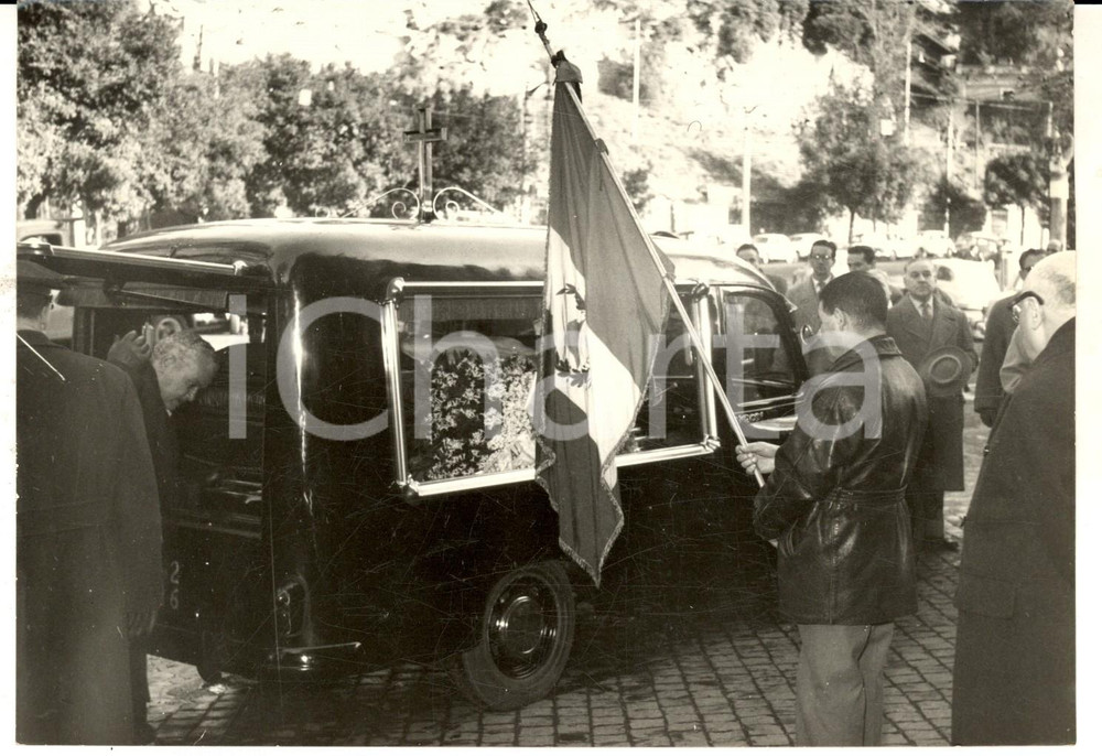 Fotografia d epoca originale 1959 ROMA Funerali dell ex ministro Giuseppe BOTTAI Fotografia 18x13 cm 1