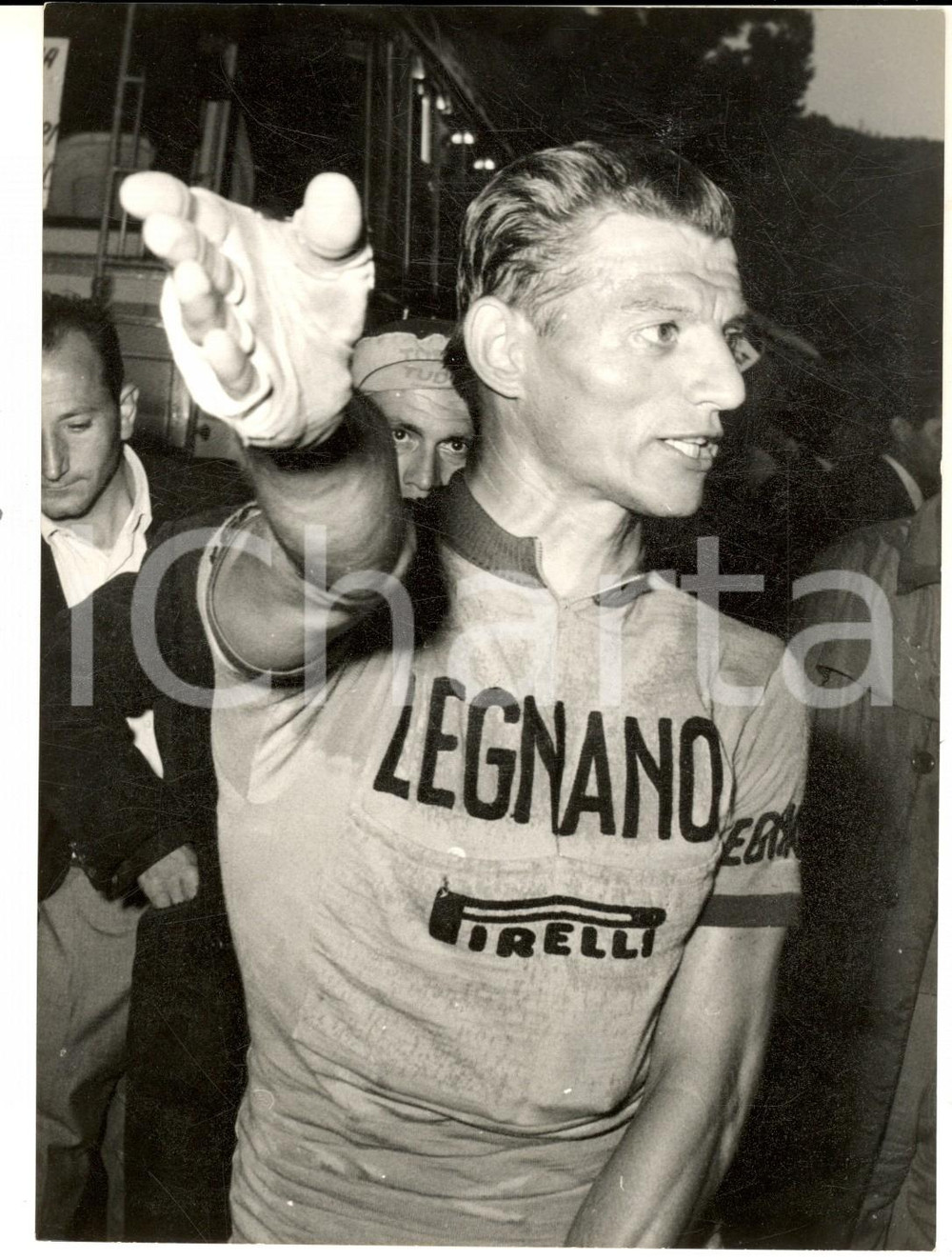 Fotografia d epoca originale 1956 CICLISMO GIRO D ITALIA Remo TAMAGNI in corsa per la LEGNANO Foto 13x18 cm 1
